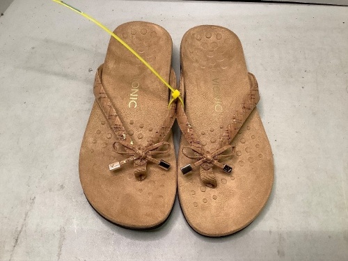 Vionic Women's Sandals, 8, Ecommerce Return - Lot 349