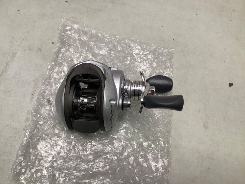 Bass Pro Shops Tourney Special Baitcast Reel, Ecommerce Return - Lot 367