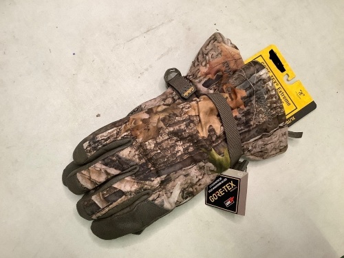 Gore Tex Extreme Shooting Gloves, XL, Appears New - Lot 370