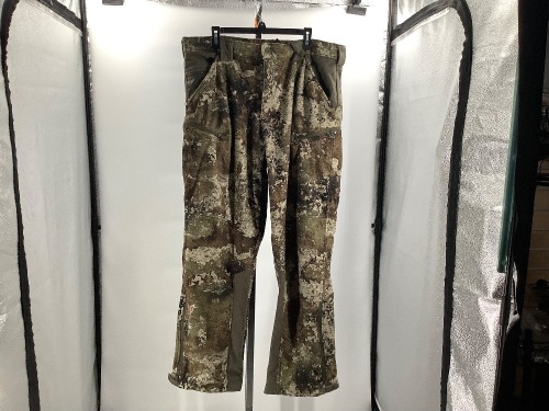 Red Head Men's TWP Pant, XLarge, Appears New - Lot 456