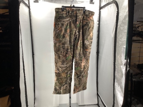 SHE Insulated Waterproof Pant, XLarge, Appears New - Lot 466