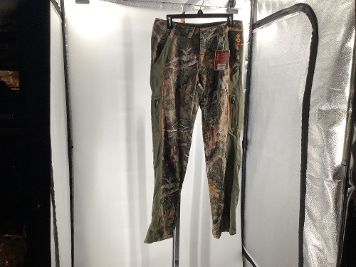 SHE OUTDOOR, Exp Fleece Pant, Medium Appears New  - Lot 572