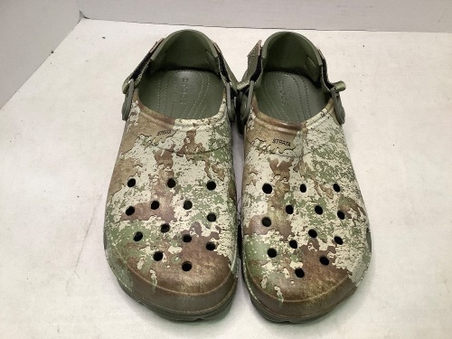 Crocs Men's 11, Appears New - Lot 622