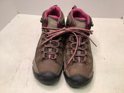 Keen Women's Hiking Boots, 9, Dirty, Ecommerce Return - Lot 674
