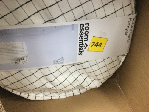 Scrunchable Cloth Hamper - Lot 744