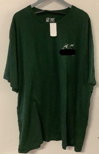 Men's Shirt, 4XL, New - Lot 561