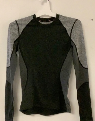 Women's SHE Shirt, XS, New - Lot 669