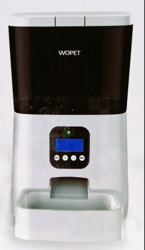Wopet Automatic Pet Feeder, Powers Up, E-Comm Return - Lot 407