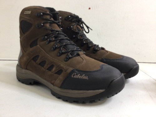 Hiking Boots, Size 13M, E-Commerce Return - Lot 839