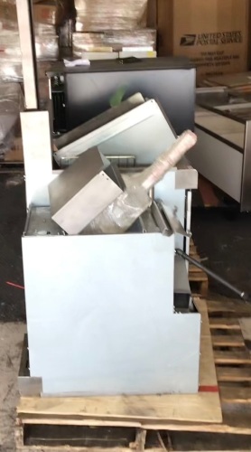 Salvage Fryers, Sold As-Is - Lot 4A
