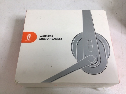 Wireless Mono Headset, Powers Up, Appears New - Lot 121