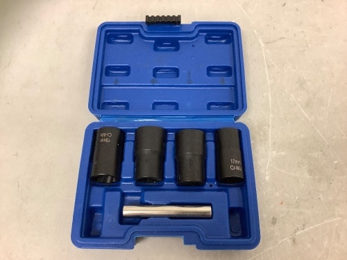 5pcs Bolt & Lug Nut Extractor Socket Set, Appears New - Lot 120