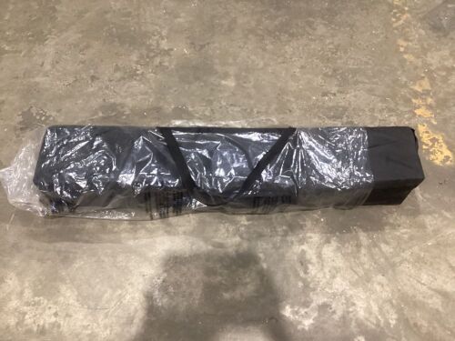 Green Pop-Up Canopy w/ Carrying Bag. - Lot 371