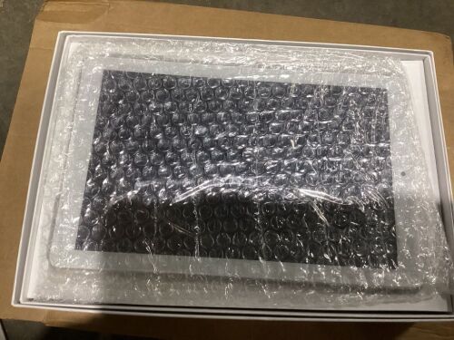10.1" Andorid Tablet. - Lot 792