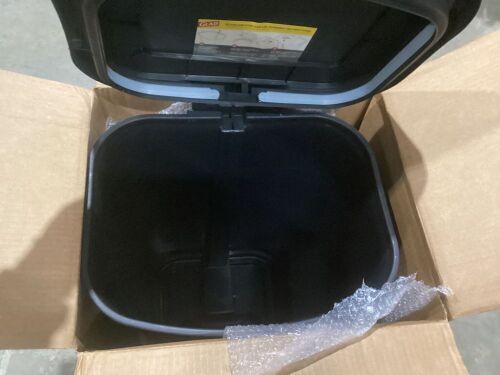 20 Gallon Step Can, GLAD. - Lot 482