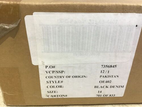 Case of (12) Wild Fable Highest Rise Mom Shorts, Size: 14 - Lot 1201