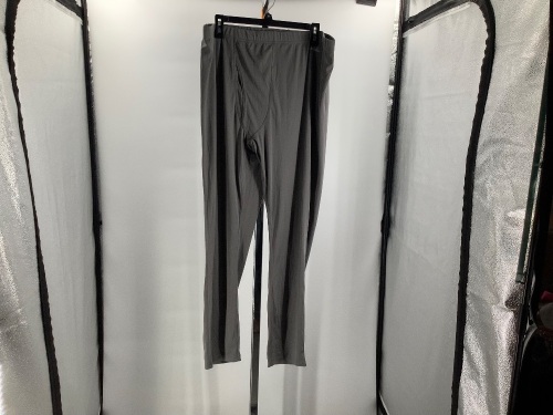 Men's Light Weight Base Layer, XL, Appears New - Lot 301