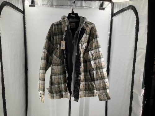 Red Head Men's Flannel, 2XL, Appears New - Lot 376