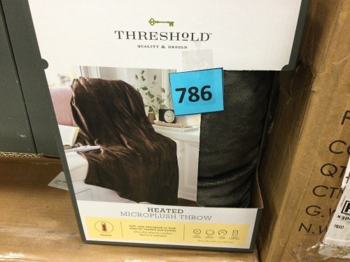 50"x60" Electric Microplush Reversible Throw Blanket - Lot 786