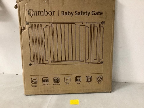Baby Safety Gate - Lot 3934