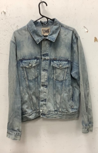 Ralph Lauren Jean Jacket. Size XL, Appears New - Lot 416