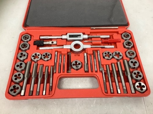 Metric Tap and Die Set, Appears New - Lot 413