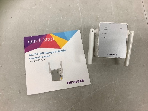 Wifi Range Extender, Appears New - Lot 465
