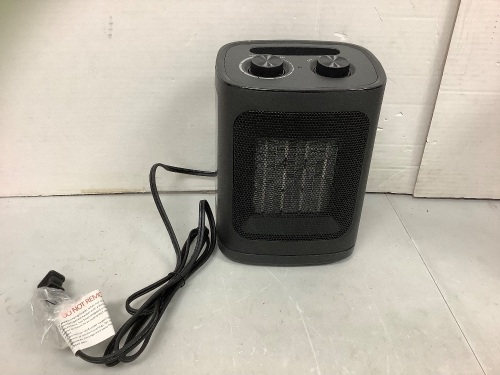 Ceramic Fan Heater 1500W, Powers Up, Appears New - Lot 451