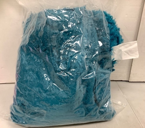 15 Lb Weighted Blanket, Appears New - Lot 209