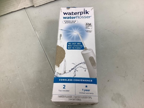 Waterpik Water Flosser, Powers Up, Appears New - Lot 586