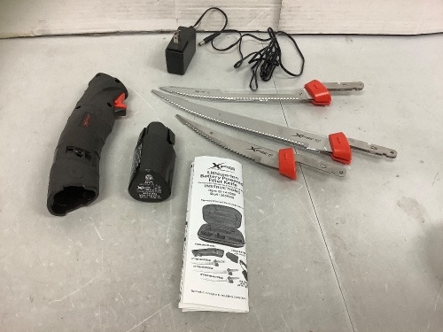 Battery Powered Fillet Knife, Powers Up, Appears New - Lot 1010