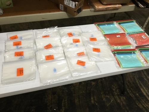 Large Quantity of Reusable Silicone Bags. NEW - Lot 278