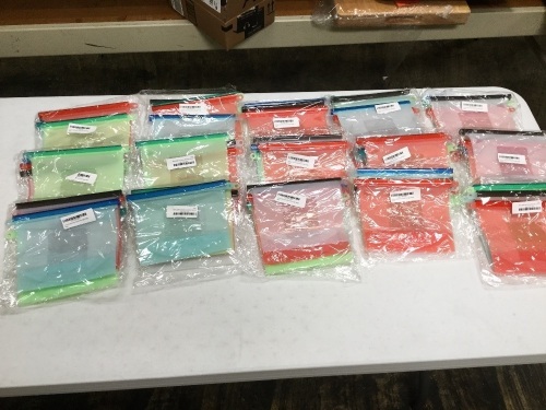 Lot of (15) New 4-Packs of Silicone Food Storage Bags - Lot 279
