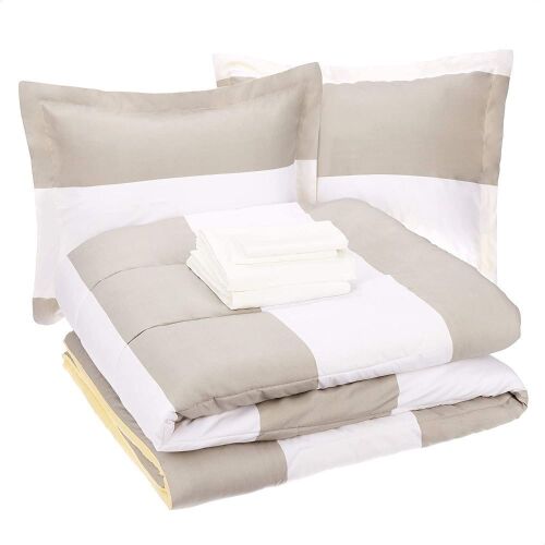 AmazonBasics 7-Piece Bed-In-A-Bag, Full/Queen, Reverseible Grey Stripe - Appears New - Lot 310