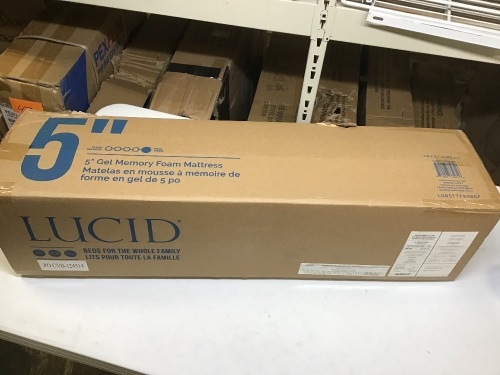 LUCID 5 Inch Memory Foam Low Profile Mattress. Appears New - Lot 655