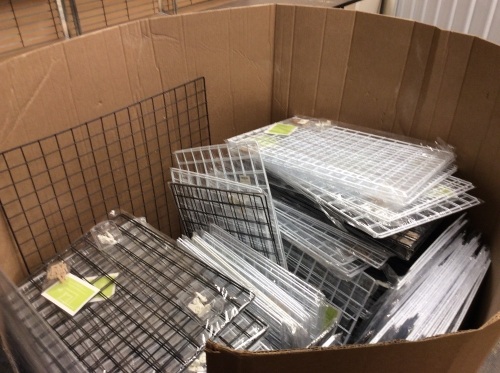 Large Quantity of Wall Grid Panels in Black & White - SEE PICS - Lot 5007