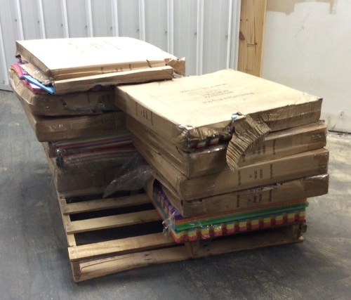 Pallet of Foam Floor Mats, Some Have Minor Damage - SEE PICS - Lot 5009