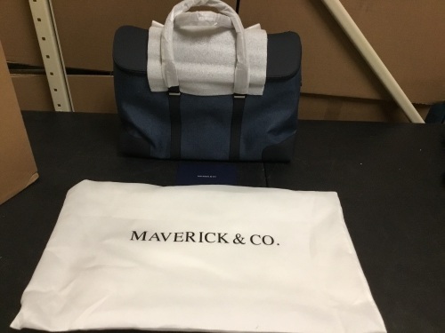 Maverick & Co Aviator Hassle-Free Weekender Bag, Navy - Appears New  - Lot 144