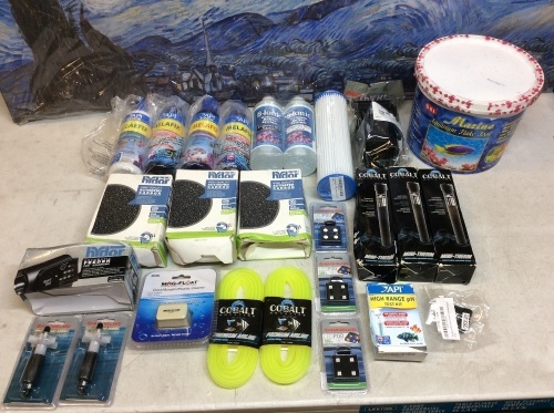 Large Lot of Aquarium Supplies, See Pics - Appears New - Lot 303