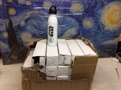Case of (23) h2go solus EA Star Wars 24 oz Stainless Steel Water Bottles - Appear New  - Lot 372