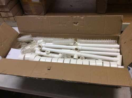Hydroponic Growing Kit - Unknown Condition  - Lot 581