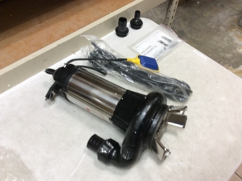 Submersible Water Pump VD1100F - Appears New, Untested - Lot 595