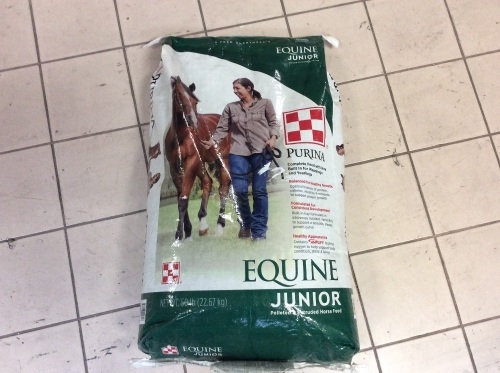 Purina Equine Junior Horse Feed 50 lb Bag - New  - Lot 859