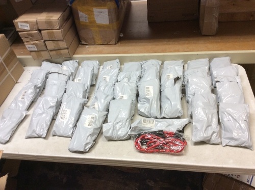 Lot of (34) Red Leashes - New  - Lot 875