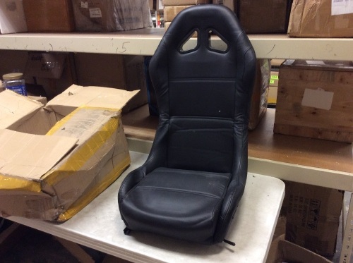 Vevor Racing Simulator Gaming Chair for Logitech G29, Chair Only NO Stand - E-Comm Return - Lot 1068