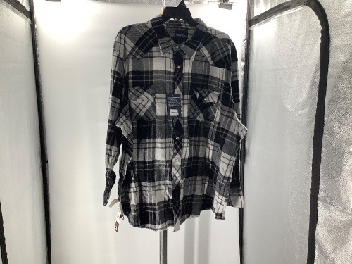 Wrangler Men's Flannel, 4XL, Appears New - Lot 407