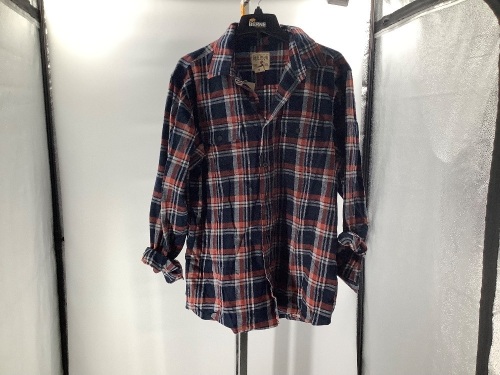 Red Head Men's Flannel, Large, Appears New - Lot 432
