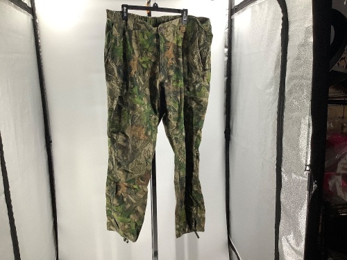 Red Head Silent Hide Men's Pants, 2XL/32, Appears New - Lot 513