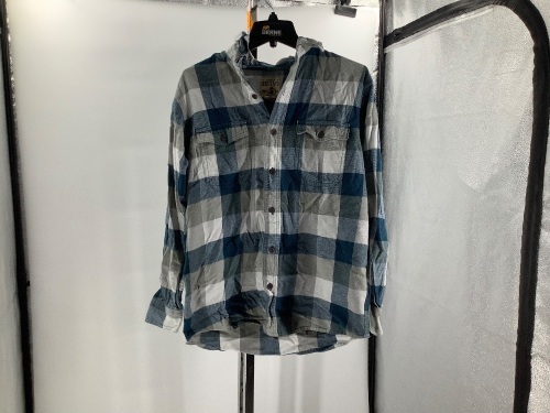 Red Head Men's Flannel, Medium, Appears New - Lot 520