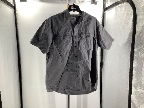 Red Head Men's Shirt, Large, Appears New - Lot 534